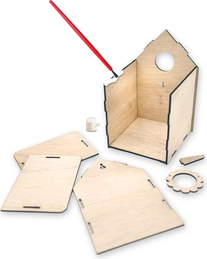 Připraveno k malování a personalizaci