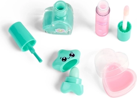 Mini kosmetika a doplňky na vodní bázi