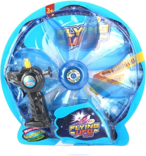 Létající UFO s osvětlením