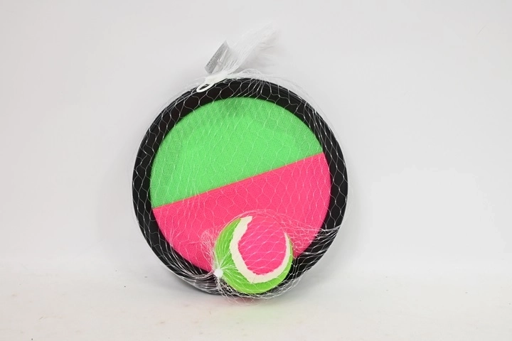 Catch Ball – venkovní hra s chytacími terči a míčkem