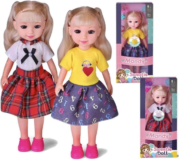 panenka Klárka s příslušenstvím