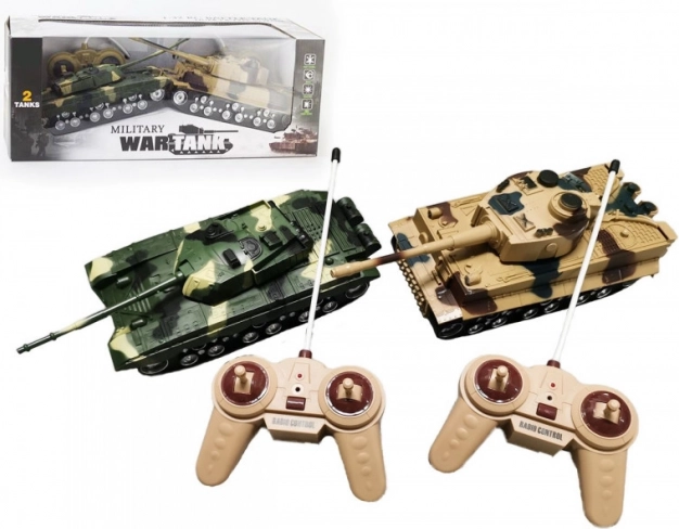 Dva dálkově ovládané bojové tanky R/C - 1 kus