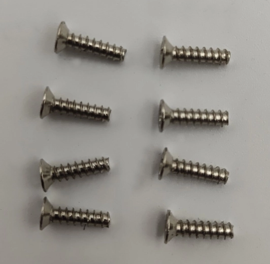 Zápustné šrouby 2×8 pro Skull Nightstorm (8 ks) Jamara