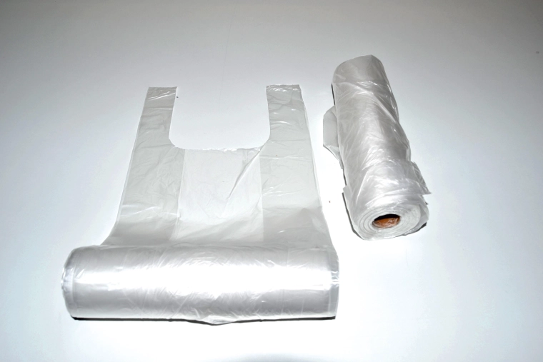 Mikrotenové tašky transparentní 5 kg, role 200 ks