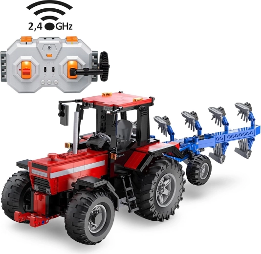 CaDA stavebnice dálkově ovládaný traktor s pluhem 1:17