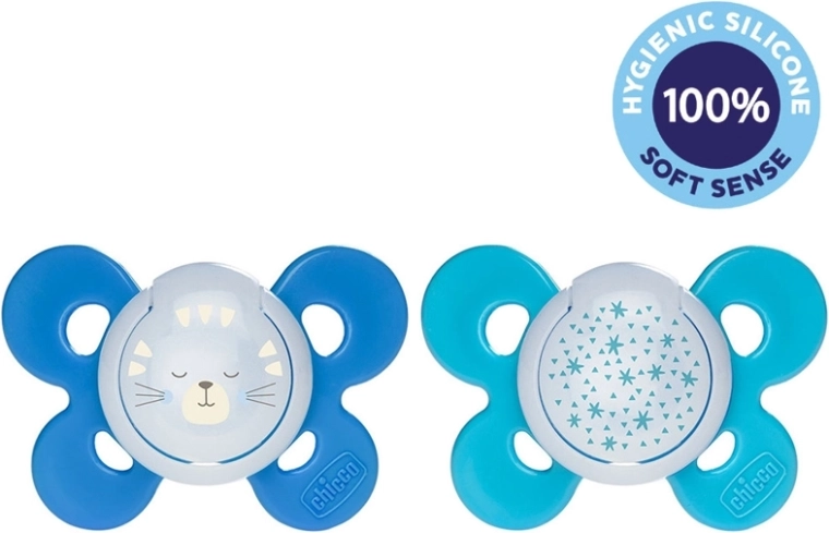 Chicco Physio Comfort silikonový noční dudlík pro chlapce 16–36 měsíců kočka a hvězdy 2 ks