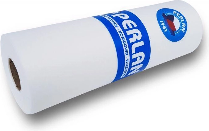Perlan netkaná textilie 45 g, útržky 30 × 40 cm, 50 ks v roli