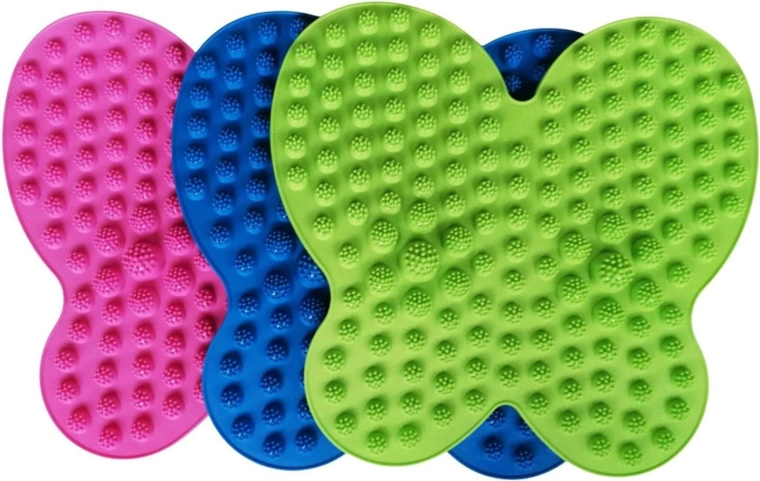 Masážní podložka na nohy plastová 36 × 38 cm, 3 barvy