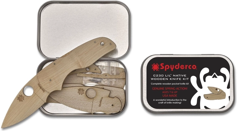 Dřevěná stavebnice nože Spyderco Lil' Native v plechové krabičce