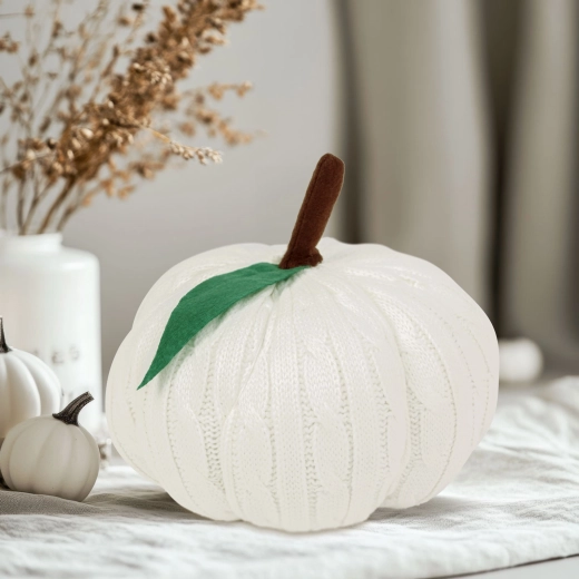 Halloweenská textilní dekorace dýně bílá 20 cm
