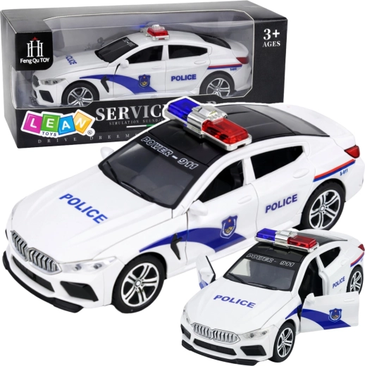 Policejní auto se světly a zvuky, otevírací dveře, bílá