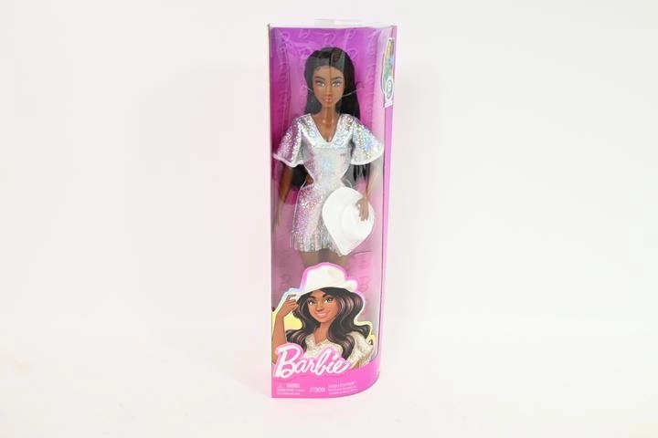 Barbie Fashionistas panenka kovbojka v třpytivých šatech