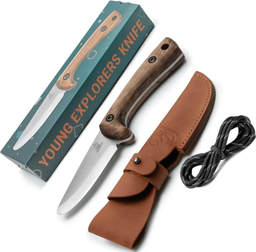 Dětský bushcraft nůž s modřenou čepelí z uhlíkové oceli a koženým pouzdrem