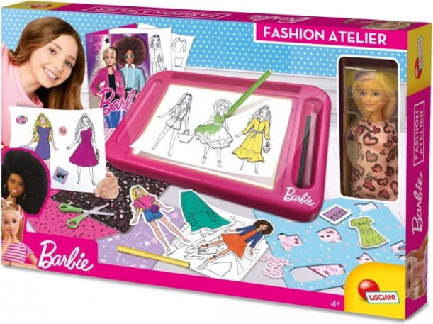 Módní ateliér s panenkou Barbie