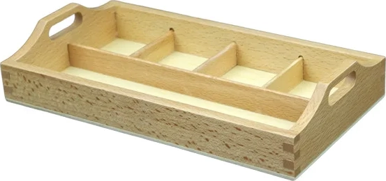 Moyo Montessori čtyřdílný třídicí tác