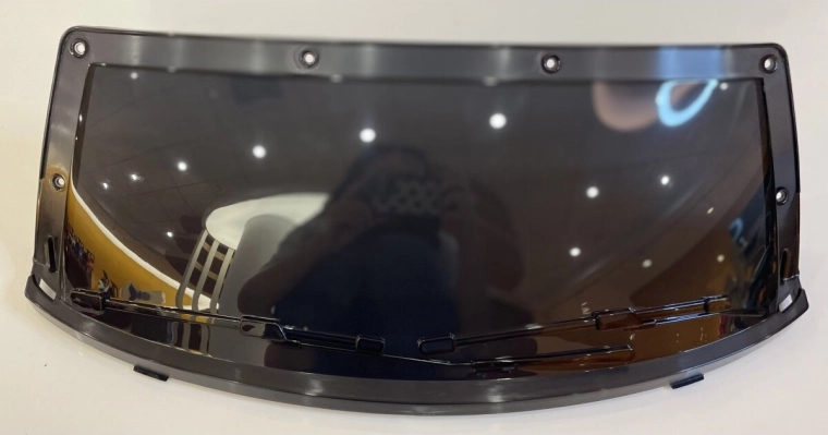 Ochranný štít (windshield) pro dětské elektrické autíčko Fiat 500 Ride-on - 1 kus