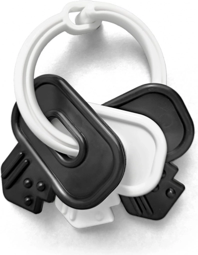 Černobílé chrastící klíče pro miminka