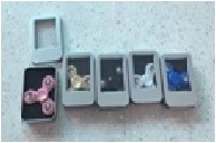 Kovový fidget spinner se světlem
