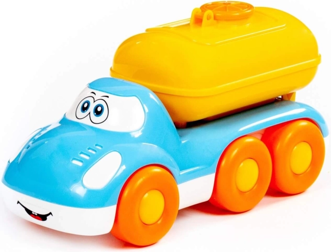 Auto Kamarát cisterna