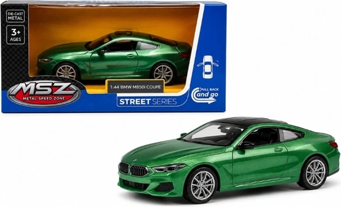 Model auta BMW M850i Coupé se světelnými a zvukovými efekty, zelený