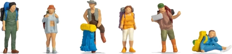 Noch sada figurek na cestách s batohem (H0)