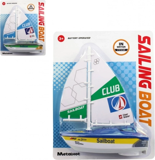 Plastová plachetnice na baterie