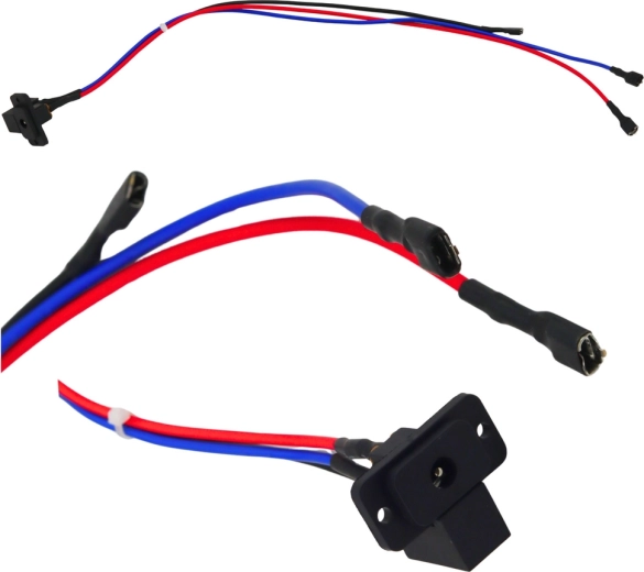 Nabíjecí zásuvka pro vozidla s akumulátorem 6 V