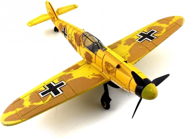 Plastikový model letadla MESSERSCHMITT BF 109 k sestavení 1:48