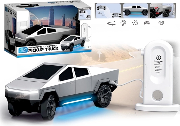 Futuristické RC auto se stanicí nabíjení