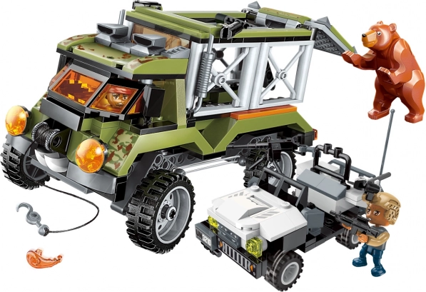 Qman Police Battle Force – útěk obřího medvěda