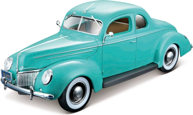 Maisto Ford Deluxe coupe zelené 1:18
