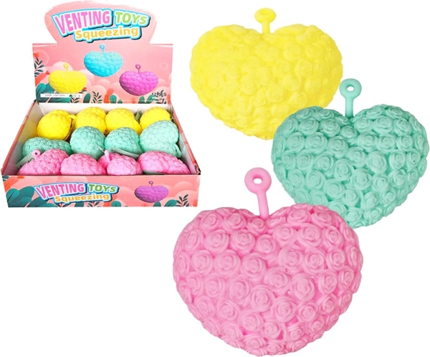 Mačkací srdíčko z růží se světlem