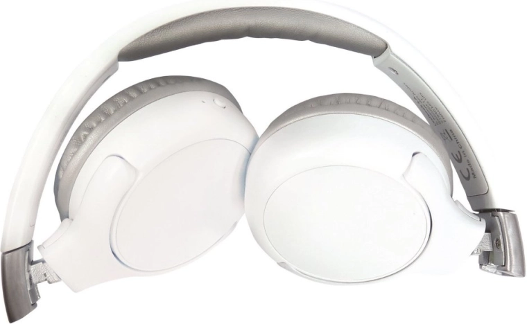 Bezpečná hlasitost 85 dB pro dětské uši