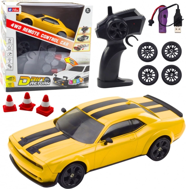 RC auto na drift 4WD žluté se střídacími koly