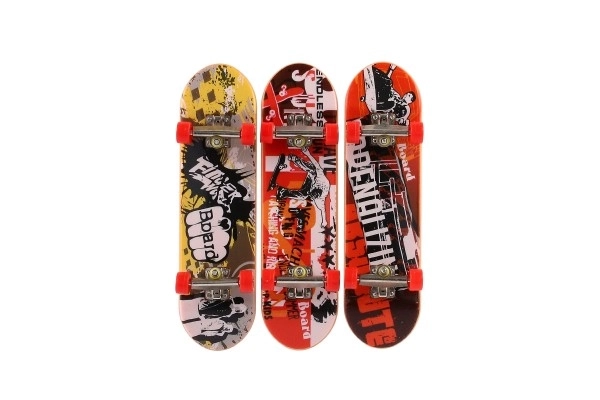 Skateboard prstový šroubovací s rampou plast mix druhů na kartě 20x29x7cm