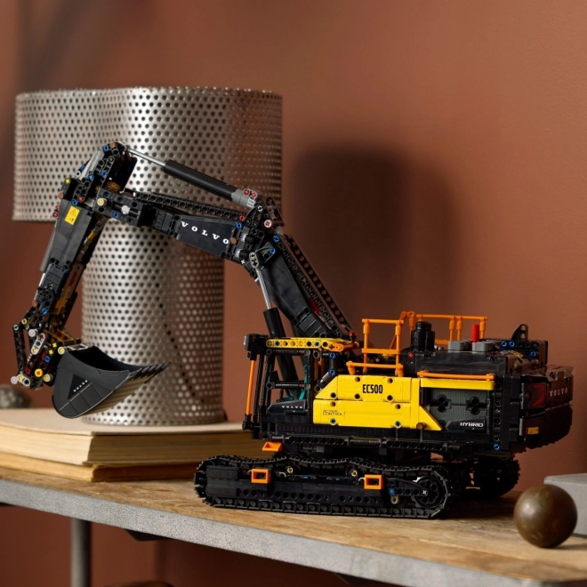 Stavebnice LEGO Technic Volvo EC500 Hybrid Bagr