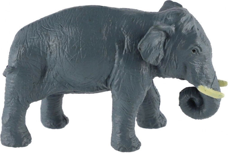 Odolný plast a bezpečná velikost 5–10 cm