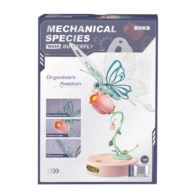 Mechanická 3D dekorace motýl