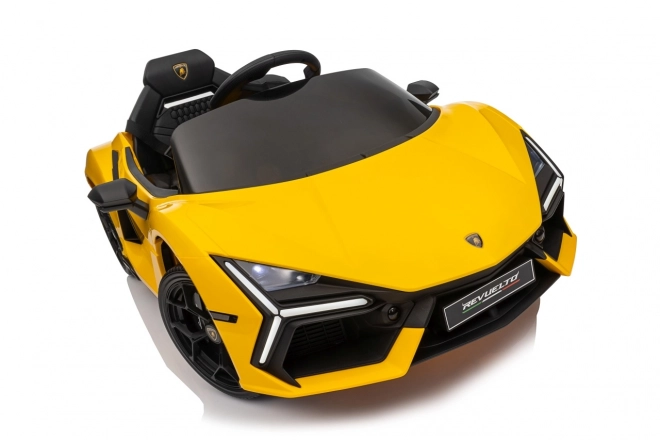 Auto Lamborghini Revuelto žluté