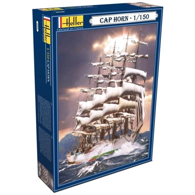 Překližkový model plachetnice Cap Horn 1:150