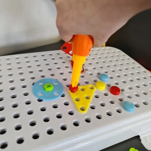 Kreativní mozaika se šroubovákem Kruzzel
