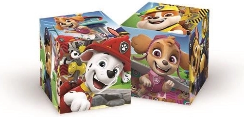 Pevné a barevné plastové kostky