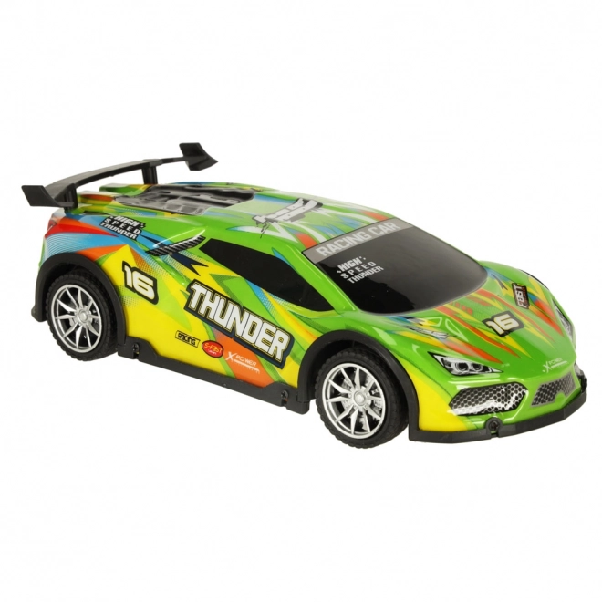 Zelené sportovní RC auto
