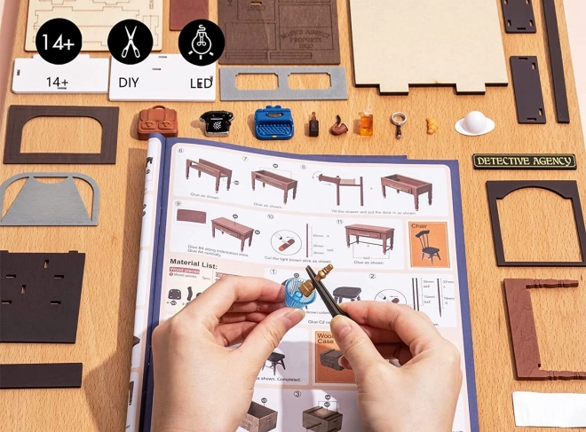 RoboTime miniatura domečku - Kancelář soukromého detektiva