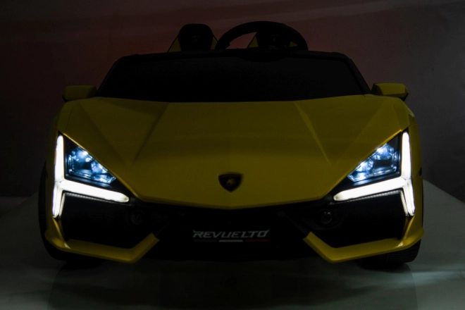 Žluté auto Lamborghini Revuelto XL
