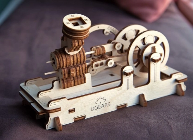 Ugears 3D puzzle motor