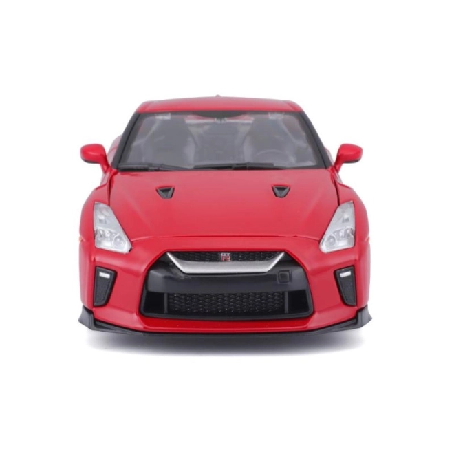 Nissan GT-R Bburago 1:24 metallic bílá – Červený
