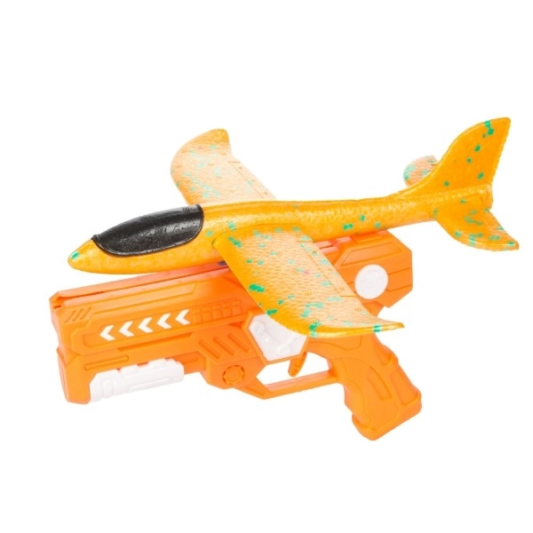 Vystřelovací pěnové letadlo s pistolí