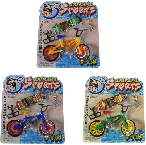 Fingerboard s BMX kolem
