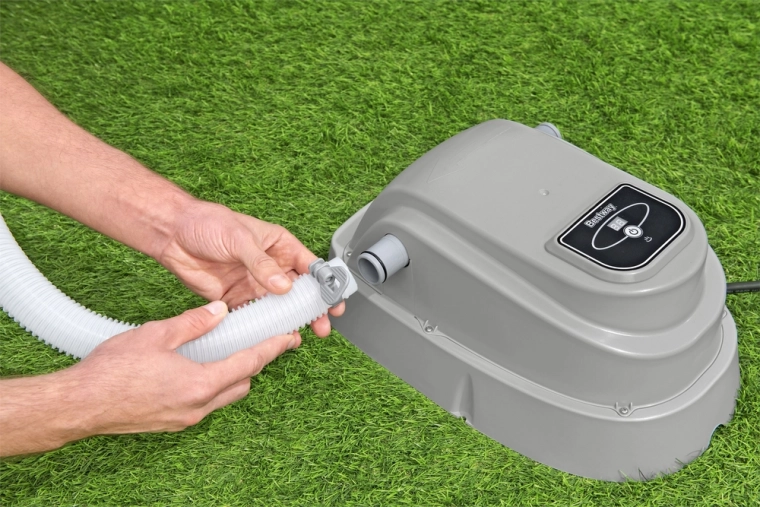 Snadná instalace k bazénu a filtračnímu čerpadlu